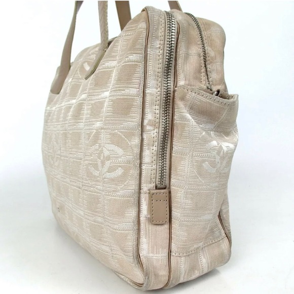 Chanel mini line 2 way should bag - Picture 7 of 8